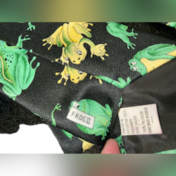 🐸FUN FROG TIE! DESIGNS BY A.ROGERS! DRESS UP & HAVE FUN! 🐸 #savethefrogs - Picture 6 of 16